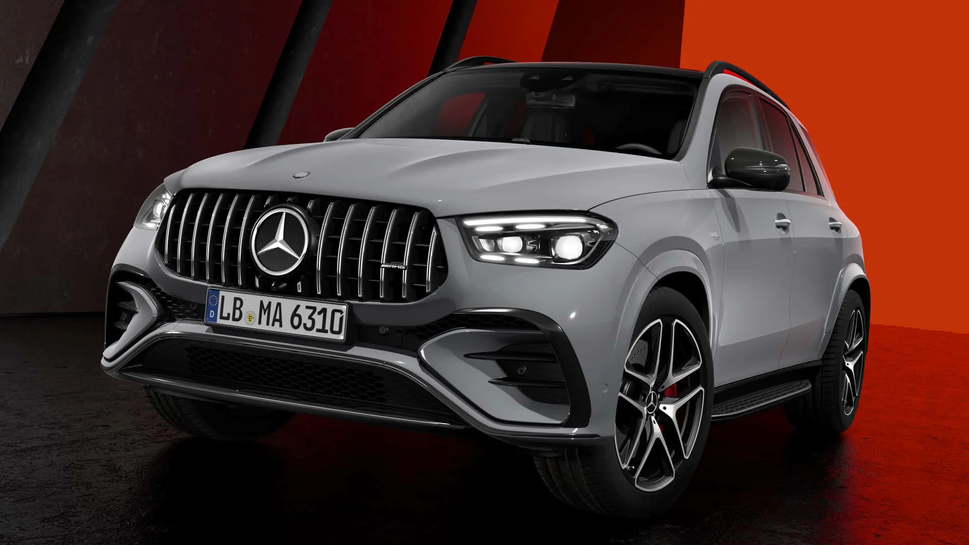 Mercedes-AMG SUV exterior, exposición de vehículos de alta gama alemanes disponibles para importación